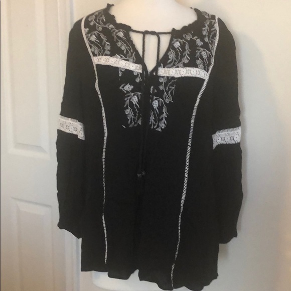 Nordstrom Daniel Rainn Boho inspired Top - Picture 1 of 4